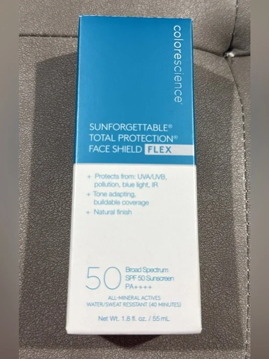 New Colorscience Sunforgettable Total Protection Face Shield Flex SPF 50 - Tan - Picture 4 of 6